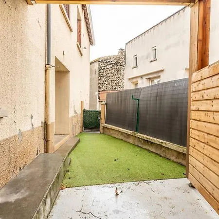 Apartment Maison Equipee Terrasse & Garage
