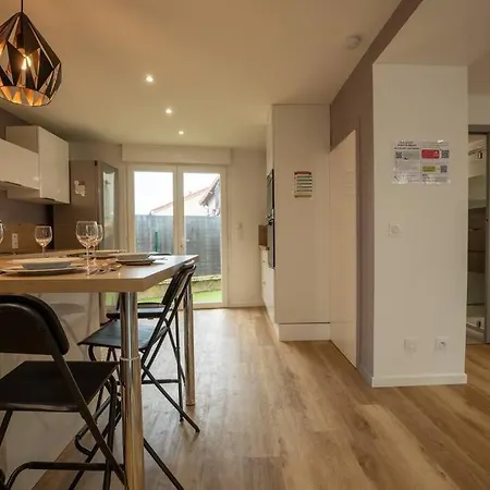 Maison Equipee Terrasse & Garage Chateaugay